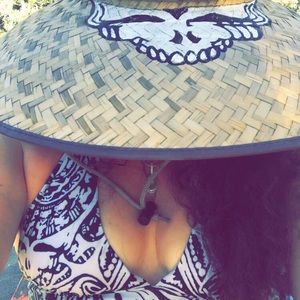 Meet your Posher, Sierra